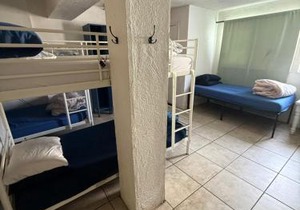 ITH San Diego Beach Bungalow Surf Hostel