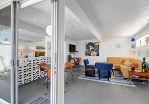 Palm Springs Contemporary Condo with Community Pool!