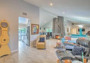 Pet-Friendly Palm Springs Escape w/Heated Pool!