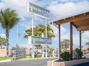 Solaire Inn | Santa Maria