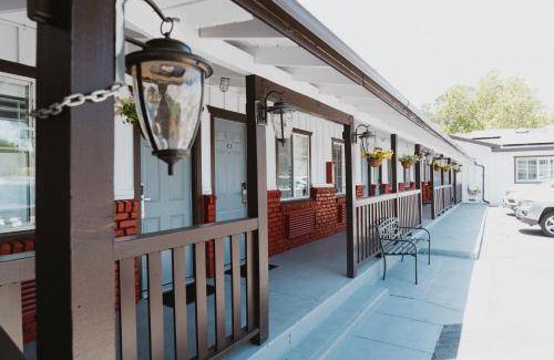 Paso Robles Hotel | 24 m² Motel ∙ 8 guests