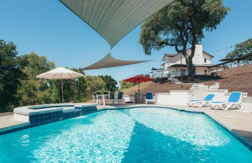 Paso Robles House | 279 m² House ∙ 6 bedrooms ∙ 26 guests