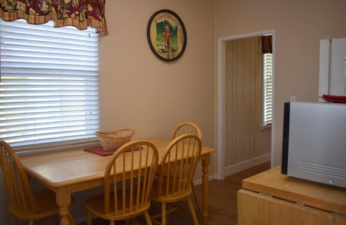 Downtown House | 340 Hollister