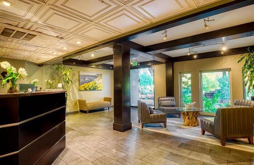 San Luis Obispo Hotel | 350 m² Hotel ∙ 127 guests