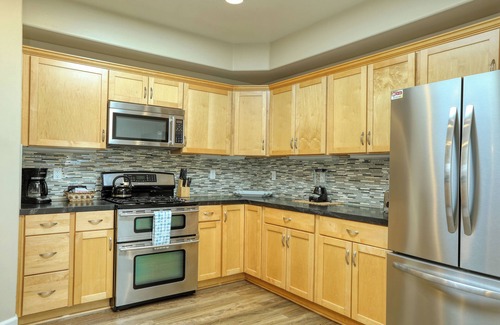 Avila Beach Condo | 55 San Miguel: 3 BR, 2.5 BA Condominium in Avila Beach, Sleeps 8