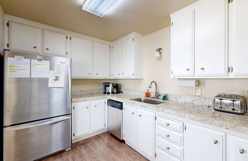 Cayucos House | Charming, two-story home with deck, grill, and ocean views