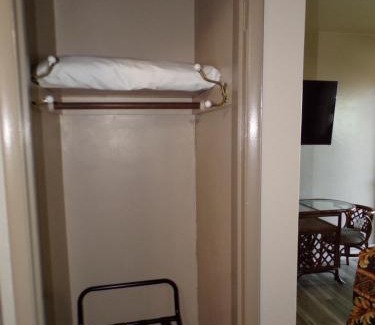 Cayucos Hotel | Cypress Tree Motel
