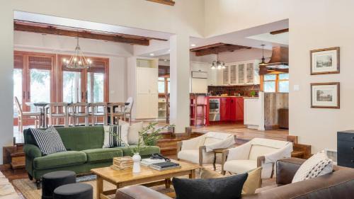 Paso Robles House | Dolcetto by AvantStay Wine Country Mansion Minutes from Vineyards