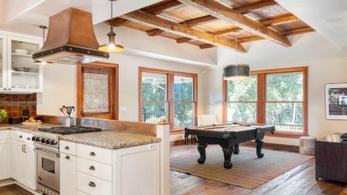 Paso Robles House | Dolcetto by AvantStay Wine Country Mansion Minutes from Vineyards