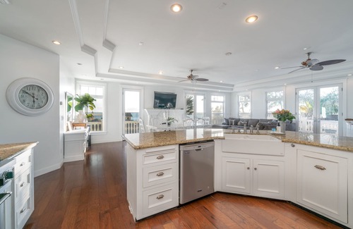 Shell Beach House | Dreamy Beach House!!