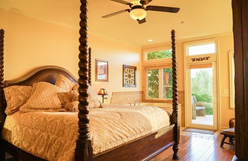 Paso Robles Hotel | High Ridge Manor