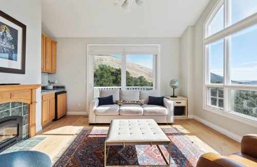 San Luis Obispo House | House ∙ 6 bedrooms ∙ 12 guests