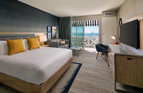 Downtown Hotel | Inn at The Pier
