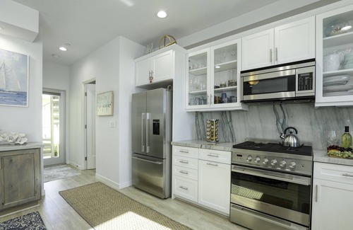 Avila Beach Condo | Just Beachy a Modern Beach Condo in Avila Beach