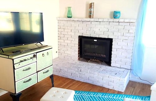 Oceano House | Oceano: Short walk to beach, 4 br, 2 bath, private house! Across street from park & pond