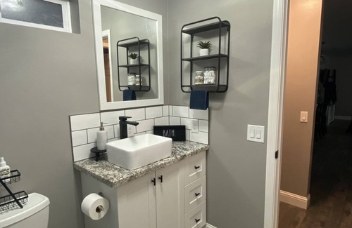 Paso Robles House | One bedroom home nested in wine country