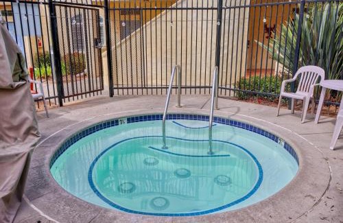 Oceano House | Pacific Plaza #410 - Pacific Coast Hideaway - 1BdrmUp-K