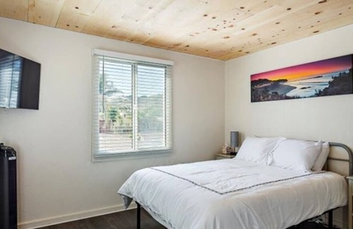 Avila Beach House | Property management change. Same property can be found under ID 3591545.