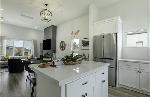Shell Beach House | Shell Beach Modern with Ocean Views, Pet Friendly