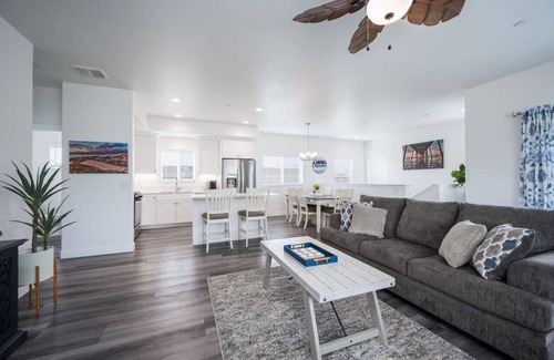 Oceano House | Sleeps 22! Two Houses! Game Rooms!