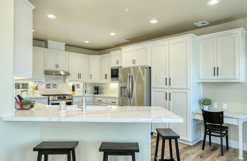 Downtown House | Spacious & Modern Downtown Pismo Beach Townhouse