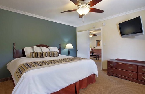 Santa Maria Hotel | Travelodge by Wyndham Santa Maria