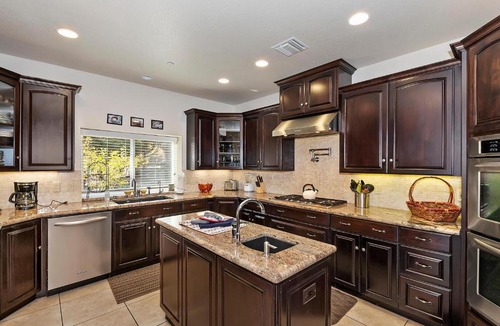 Whispering Forest House | 040 - Bear Lake Retreat