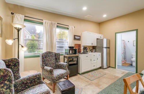 Corvallis Apartment | < 1/2 Mi to OSU: Studio in Corvallis Near Parks