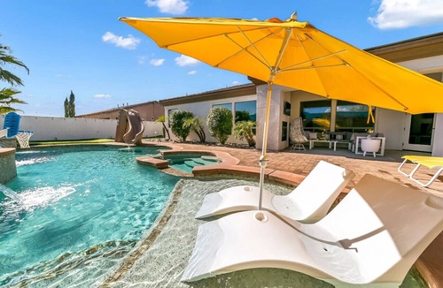 Rancho Santana House | 1/3 Acre Absolut Montage 6BR-4BA/Game-Room/Golf/BocceBall