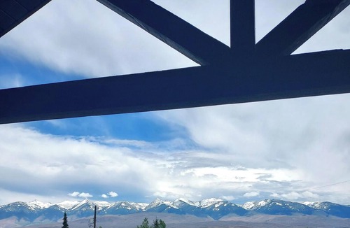 Salmon Ski Chalet | 1 Bedroom Sacagawea Luxury Chalet, has a huge patio, view Three Sisters Mountain