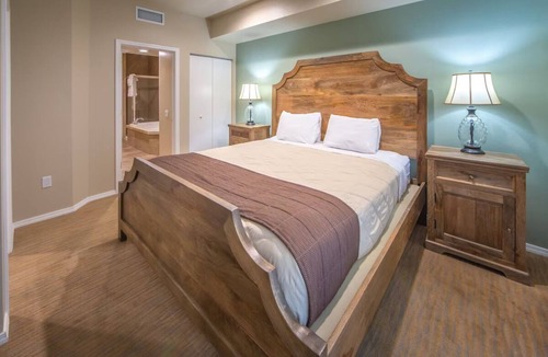 Genoa Hotel | 1 Bedroom Villa Lodge | Elegant Tahoe Escape | Natural Hot Springs & Mountains