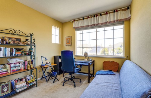 Alameda House | 1 Block to Bay: Pet-Friendly Retreat in Alameda!