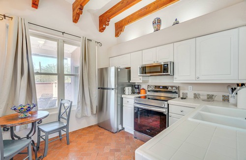 Tucson House | 1 Mi to Saguaro NP: Charming Tucson Casita
