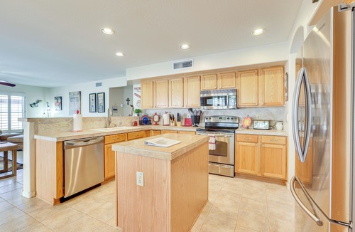 Mountain Vista Ranch Cottage | 1 Mi to Surprise Stadium! Home w/Patio & Hot Tub