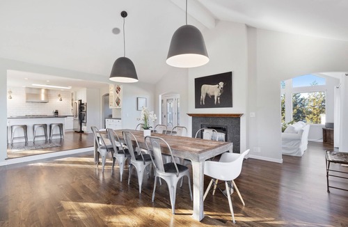 Windsor House | 10 min to Healdsburg - Modern Farmhouse with Pool, Spa & Views