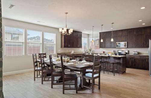 Santa Clara House | 105-109 Red Rock Haven next to Waterpark with Hot Tub