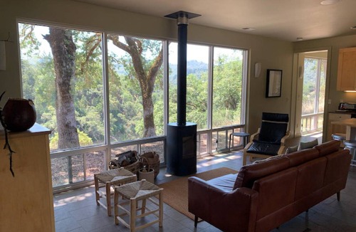 Ukiah House | 114 m² House ∙ 2 bedrooms ∙ 5 guests