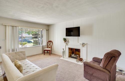 Downey House | 12 Mi to Dtwn LA: Family Home w/Patio + Yard!