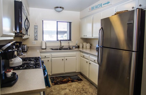 Downtown Condo | 133 Pismo Shores: 3 BR, 2.5 BA Condominium in Pismo Beach, Sleeps 7