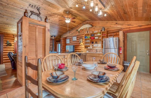 Oregon Water Wonderland House | 138 m² House ∙ 3 bedrooms ∙ 6 guests