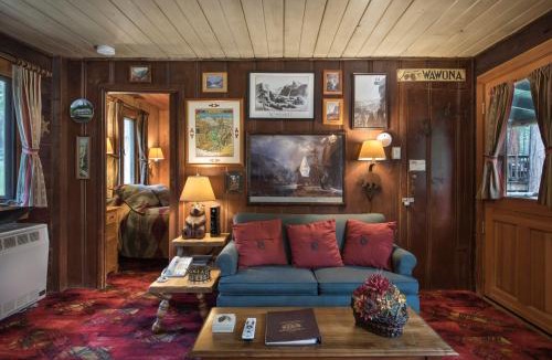 North Wawona Ski Chalet | 14 Chipmunk Hollow