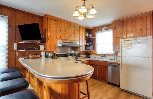 Avila Beach House | 141 A 1st Street: 3 BR, 2 BA House in Avila Beach, Sleeps 6