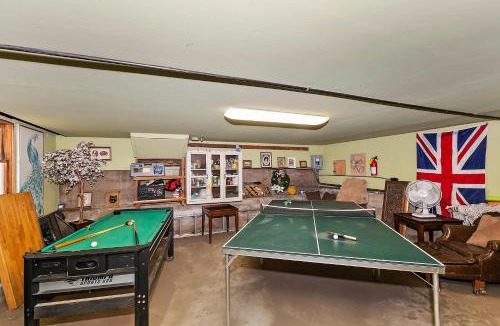 Moonridge House | 146 - BristleCone II - Meredith Lodging