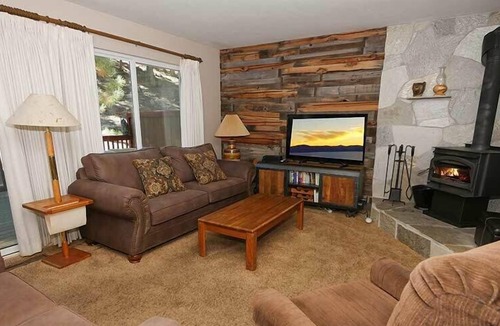 Al Tahoe Apartment | 1510 Wildwood Avenue, 6