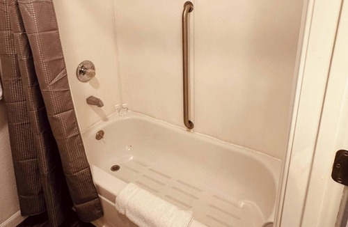 Brownsville Hotel | 16 - Scenic route stays