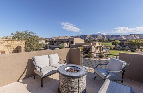 St. George House | 168 m² House ∙ 3 bedrooms ∙ 10 guests