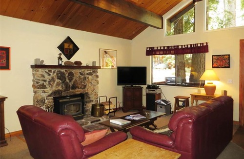 Sunnyside House | 1711 Cedar Crest Home