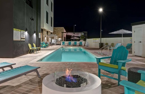 Atascadero Hotel | 19 m² Hotel ∙ 127 guests