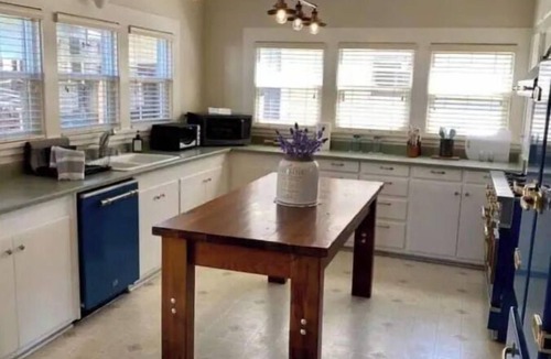 Carlotta House | 1919 Historic Craftsman Home