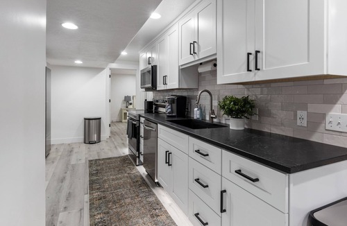 Spanish Fork Apartment | 2-bed 2-bath basement apartment with a touch of class - "Home Away from Home"